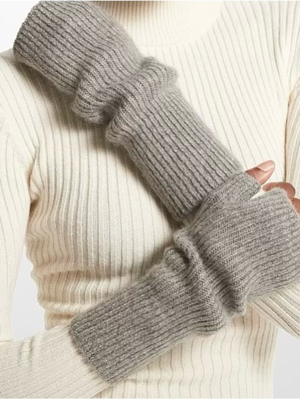 Michael Kors Light Gray Ribbed Fingerless Knit Arm Warmers